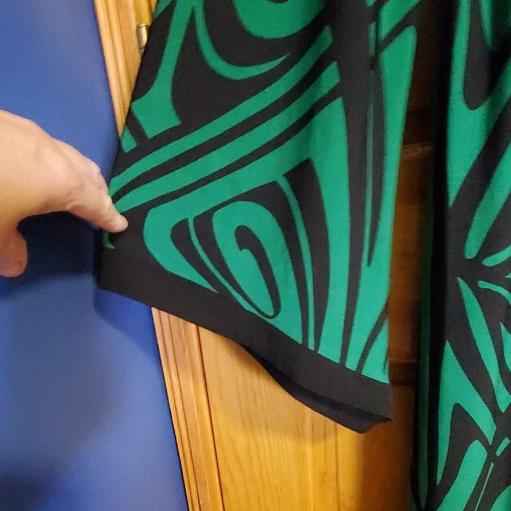 Dress - Picture 4 of 4